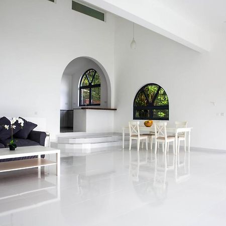 Paradise Heights Luxury Apartments & Villa بو فالون المظهر الخارجي الصورة
